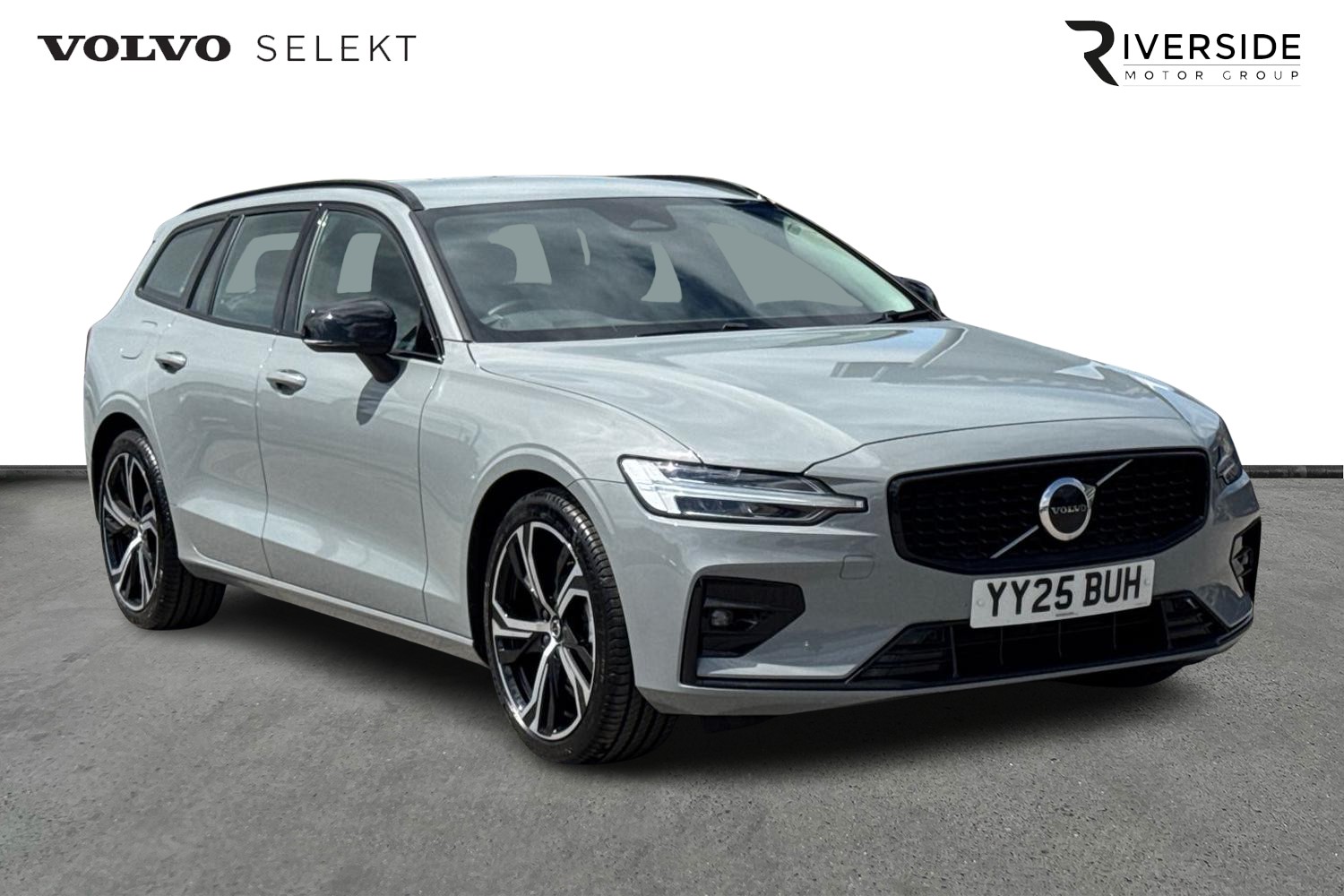 Main listing image - Volvo V60