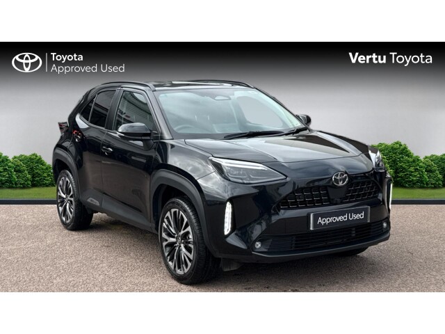 Main listing image - Toyota Yaris Cross
