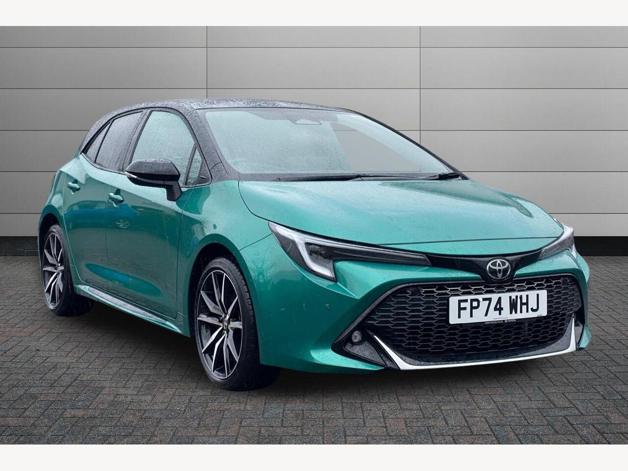 Main listing image - Toyota Corolla