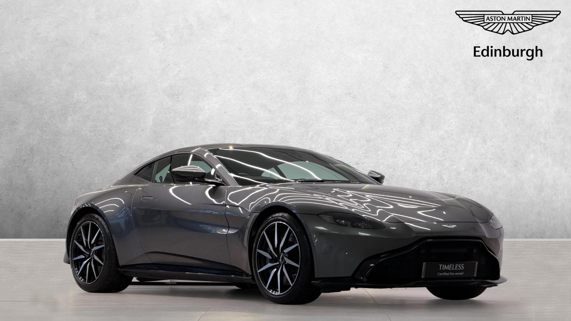 Main listing image - Aston Martin Vantage
