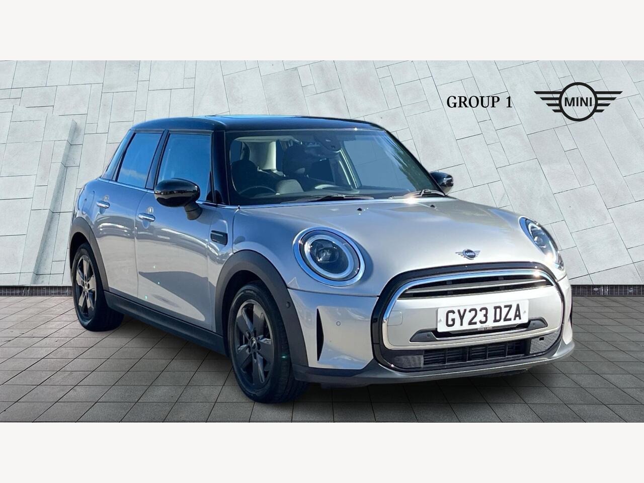 Main listing image - MINI Hatchback