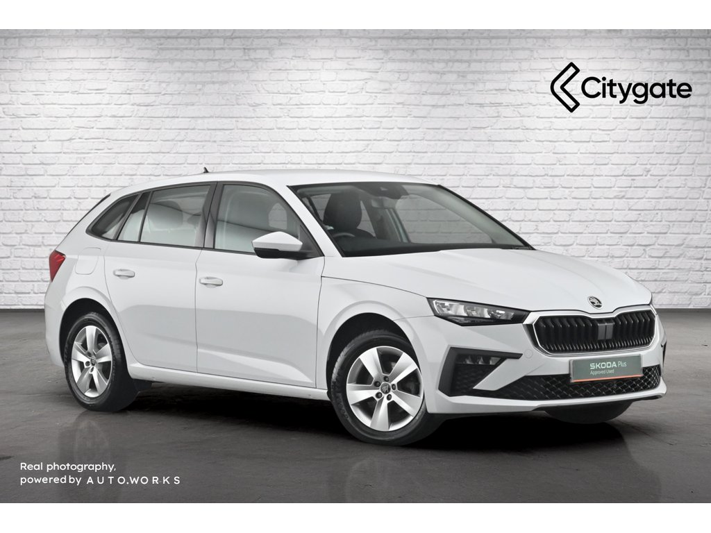 Main listing image - Skoda Scala