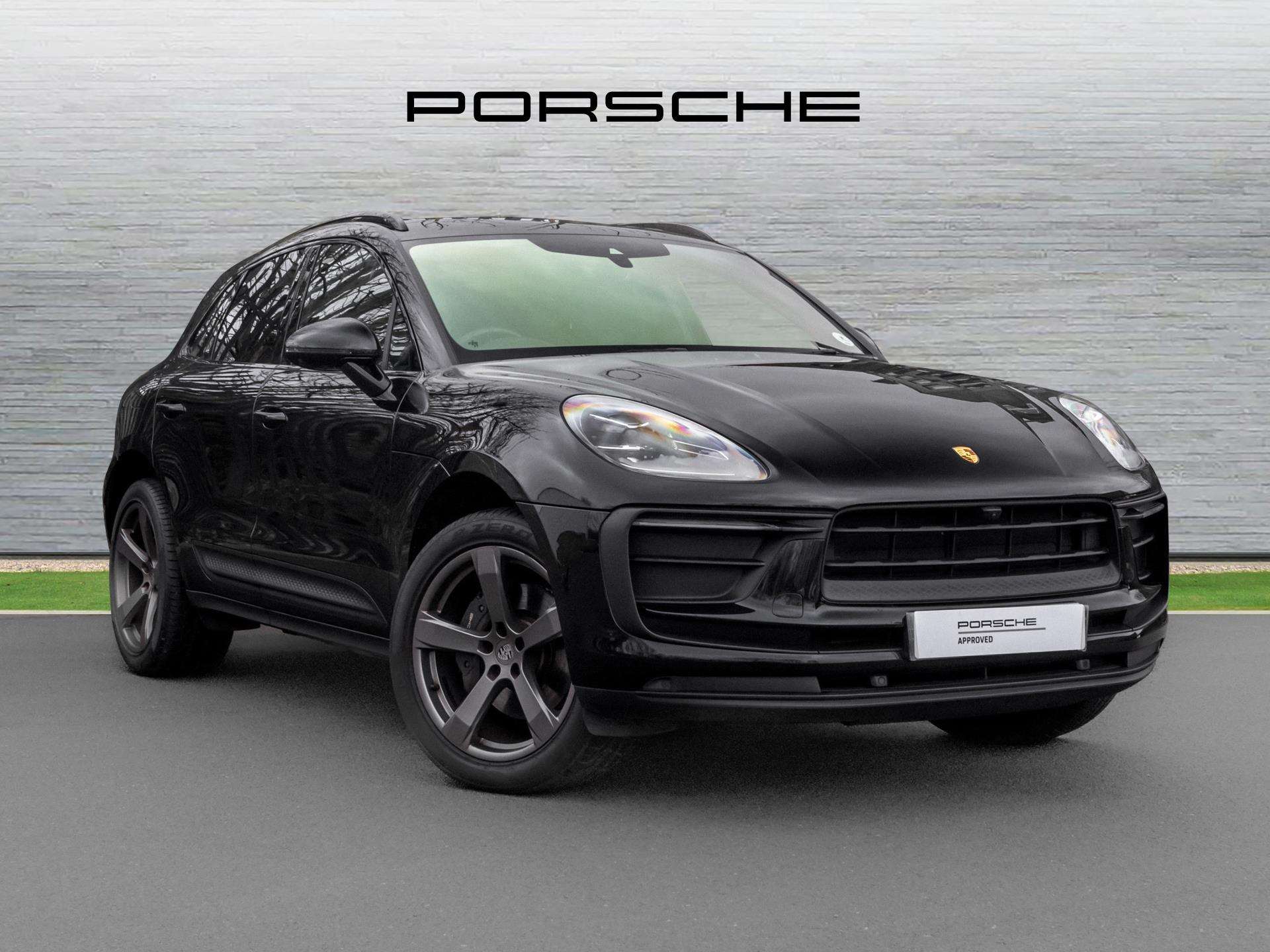 Main listing image - Porsche Macan