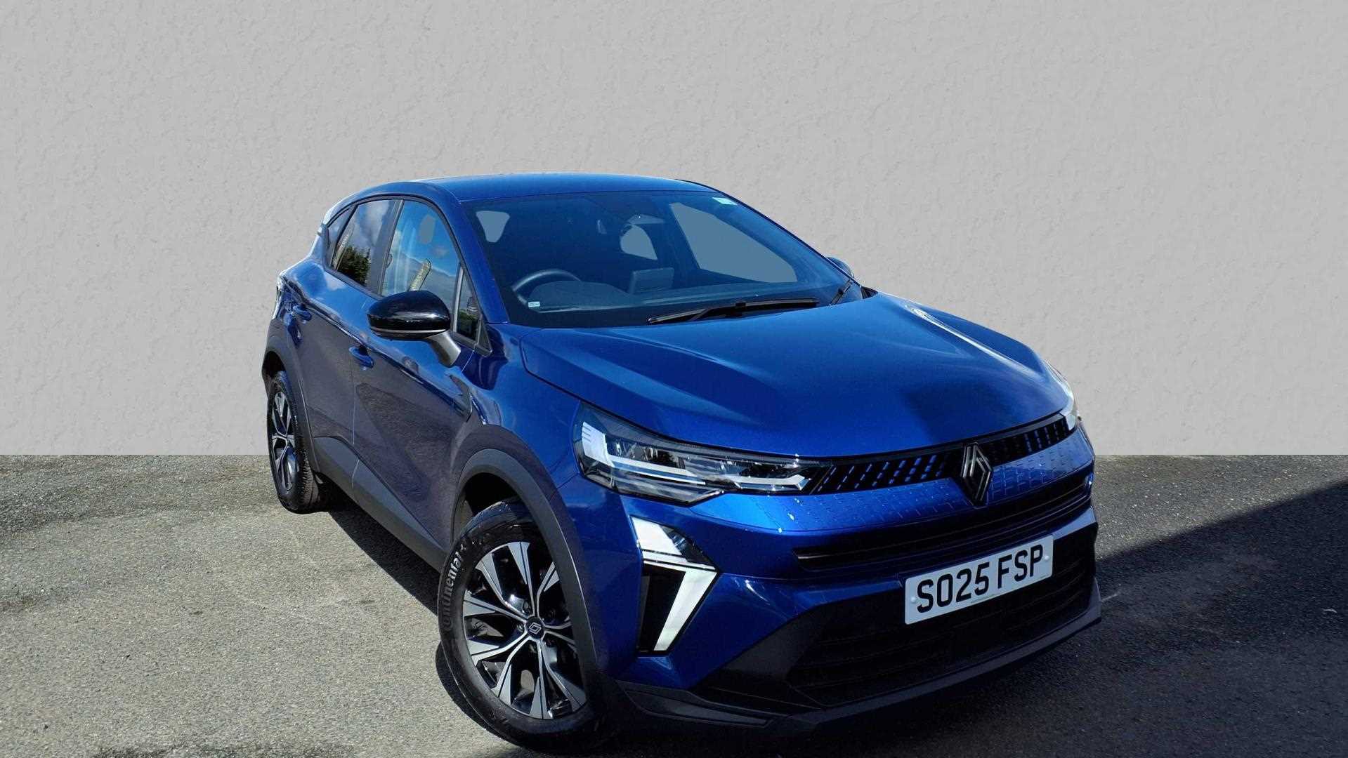 Main listing image - Renault Captur