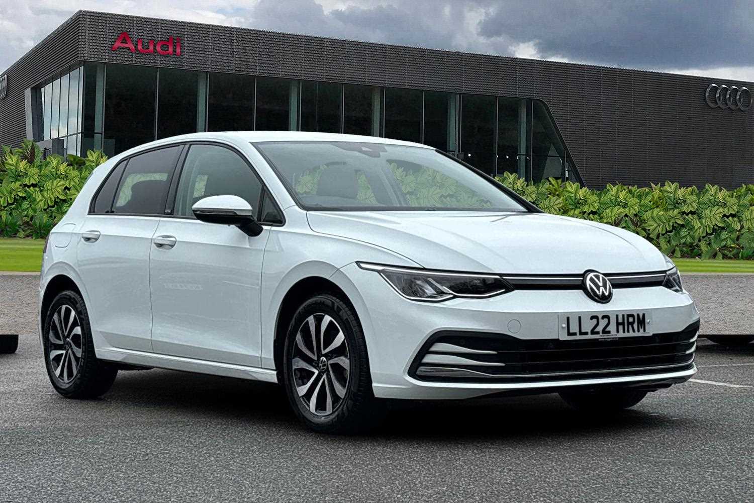 Main listing image - Volkswagen Golf