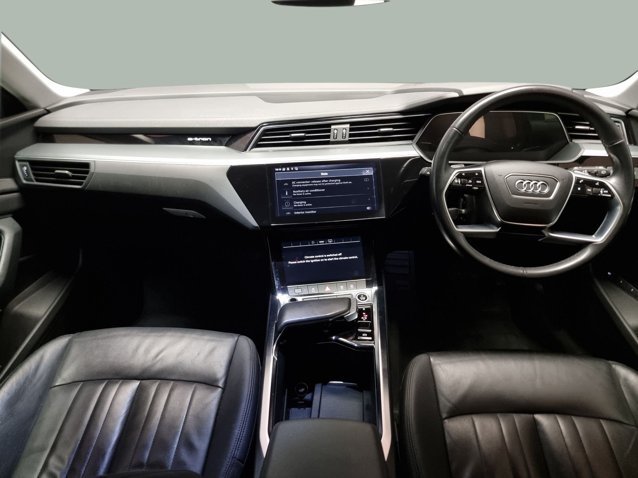 Main listing image - Audi e-tron