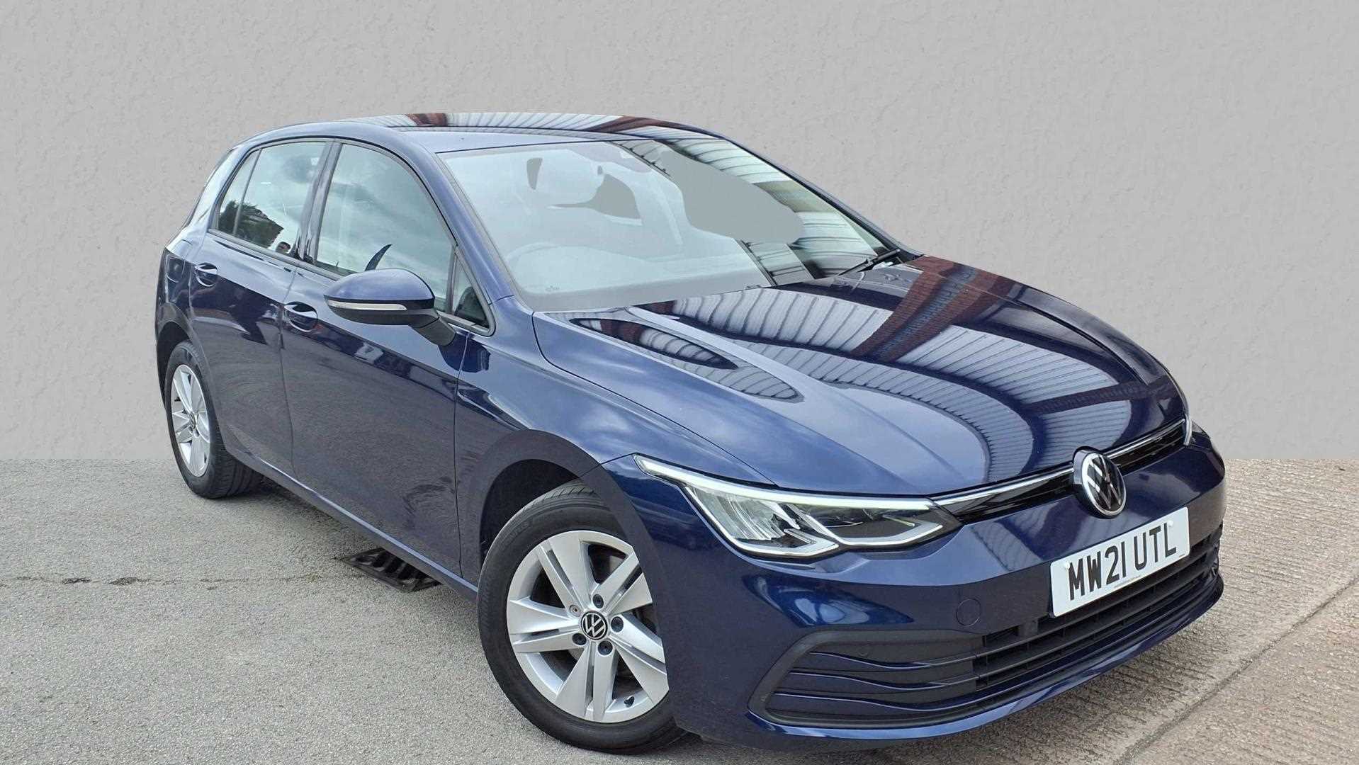 Main listing image - Volkswagen Golf