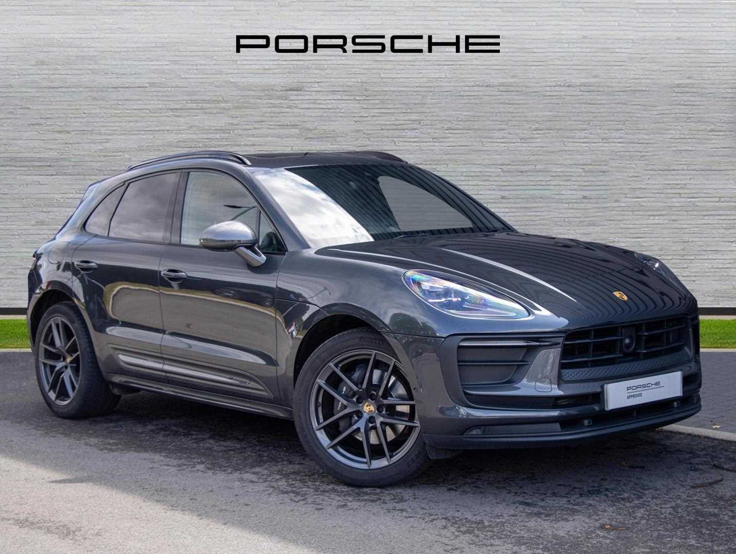 Main listing image - Porsche Macan