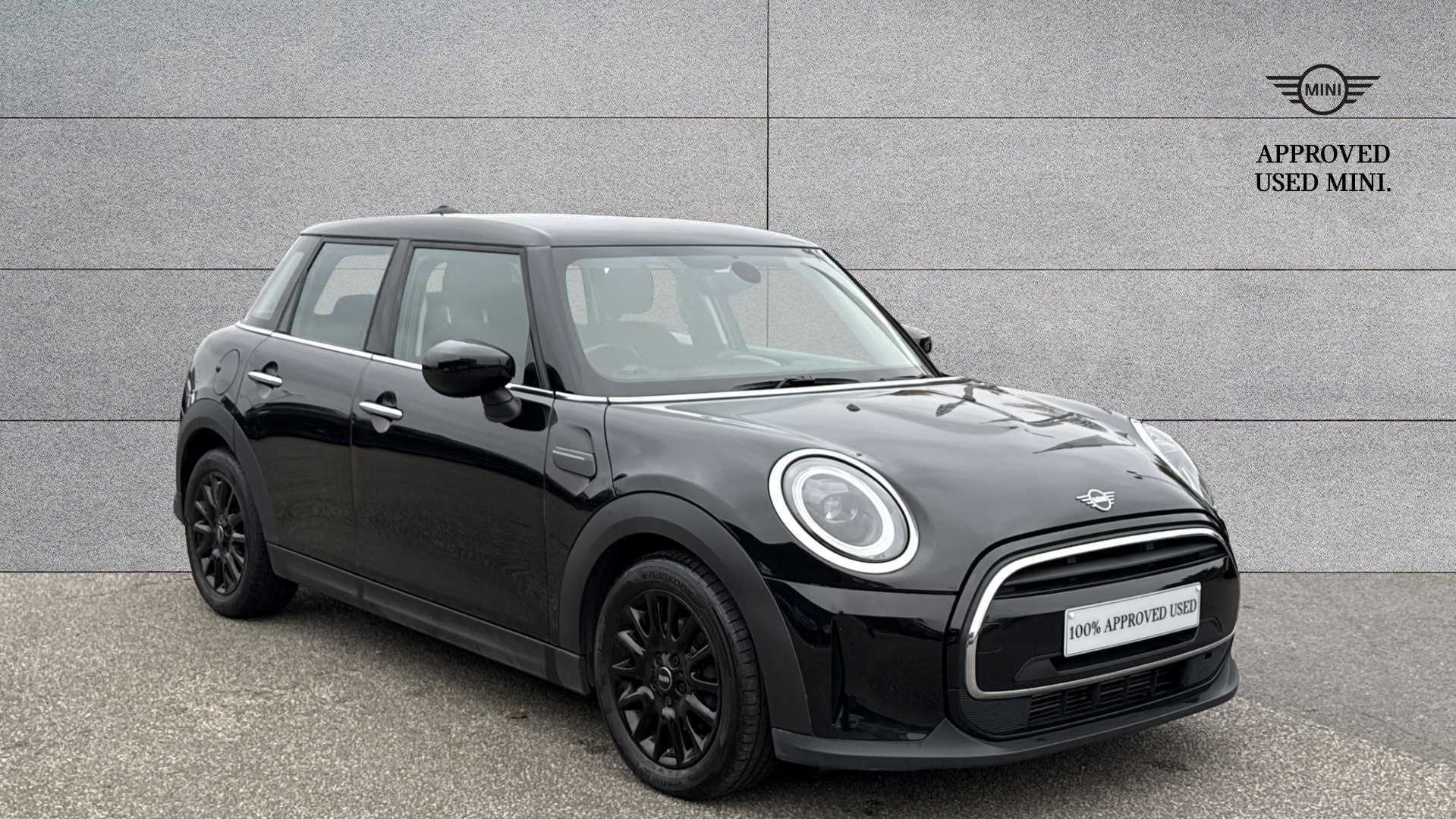 Main listing image - MINI Hatchback 5dr