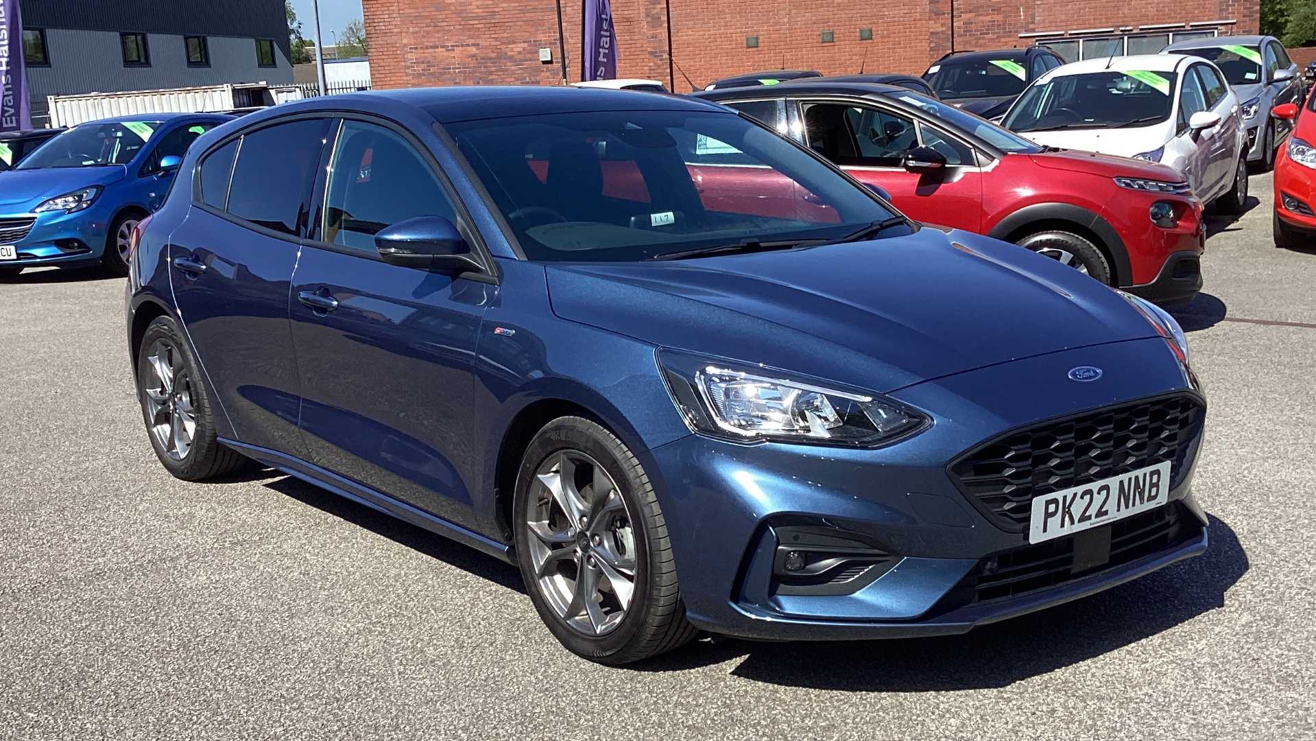 Main listing image - Ford Focus
