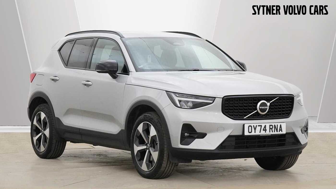 Main listing image - Volvo XC40