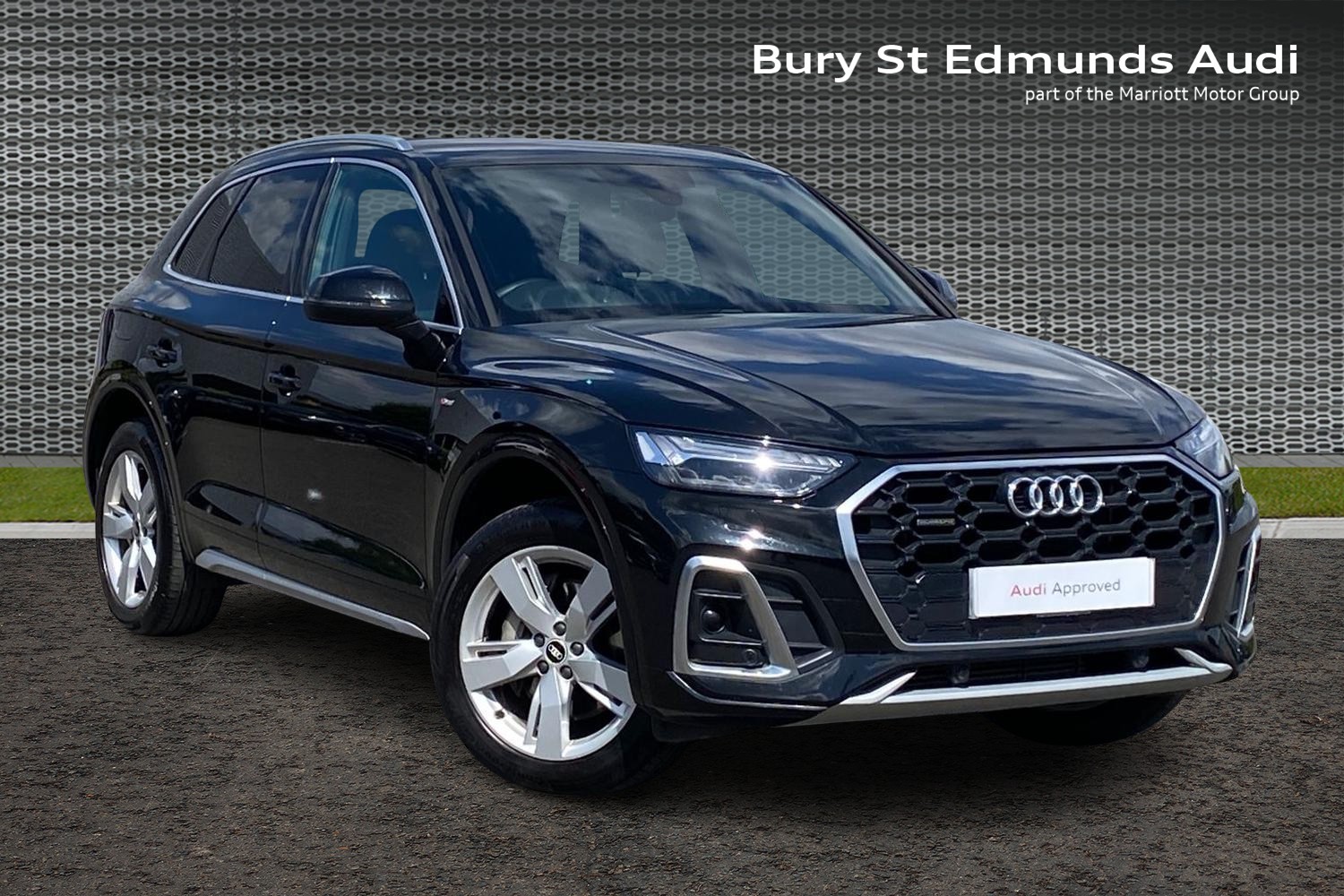 Main listing image - Audi Q5