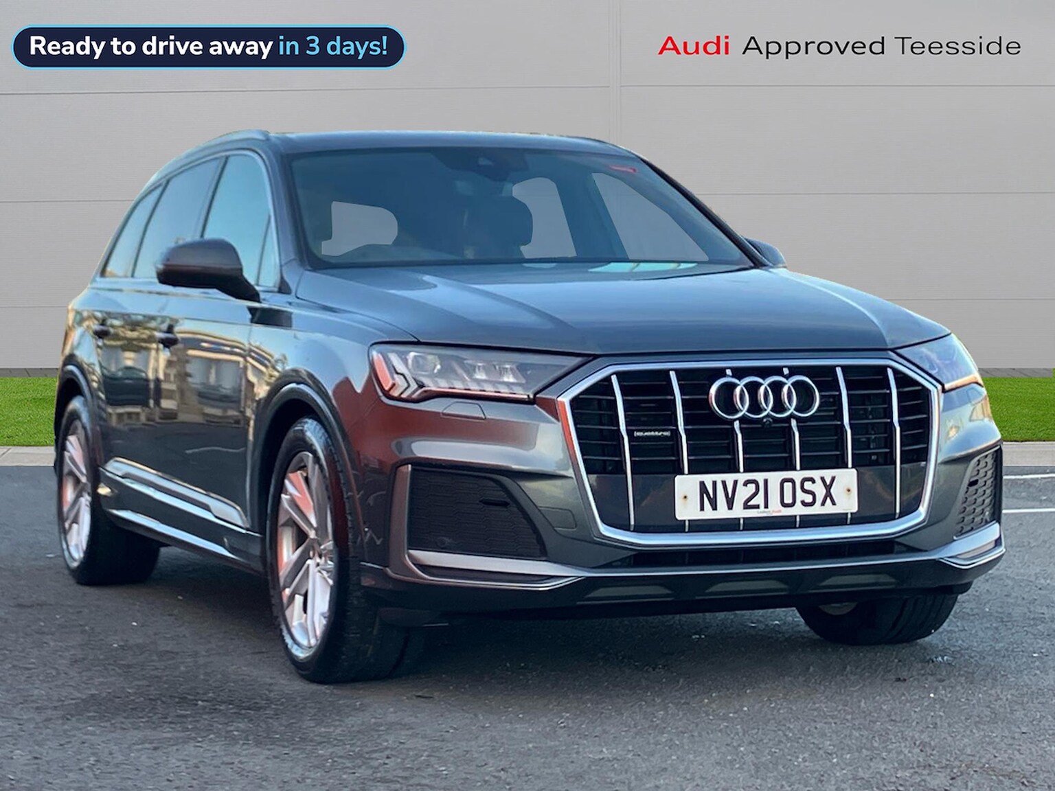 Main listing image - Audi Q7