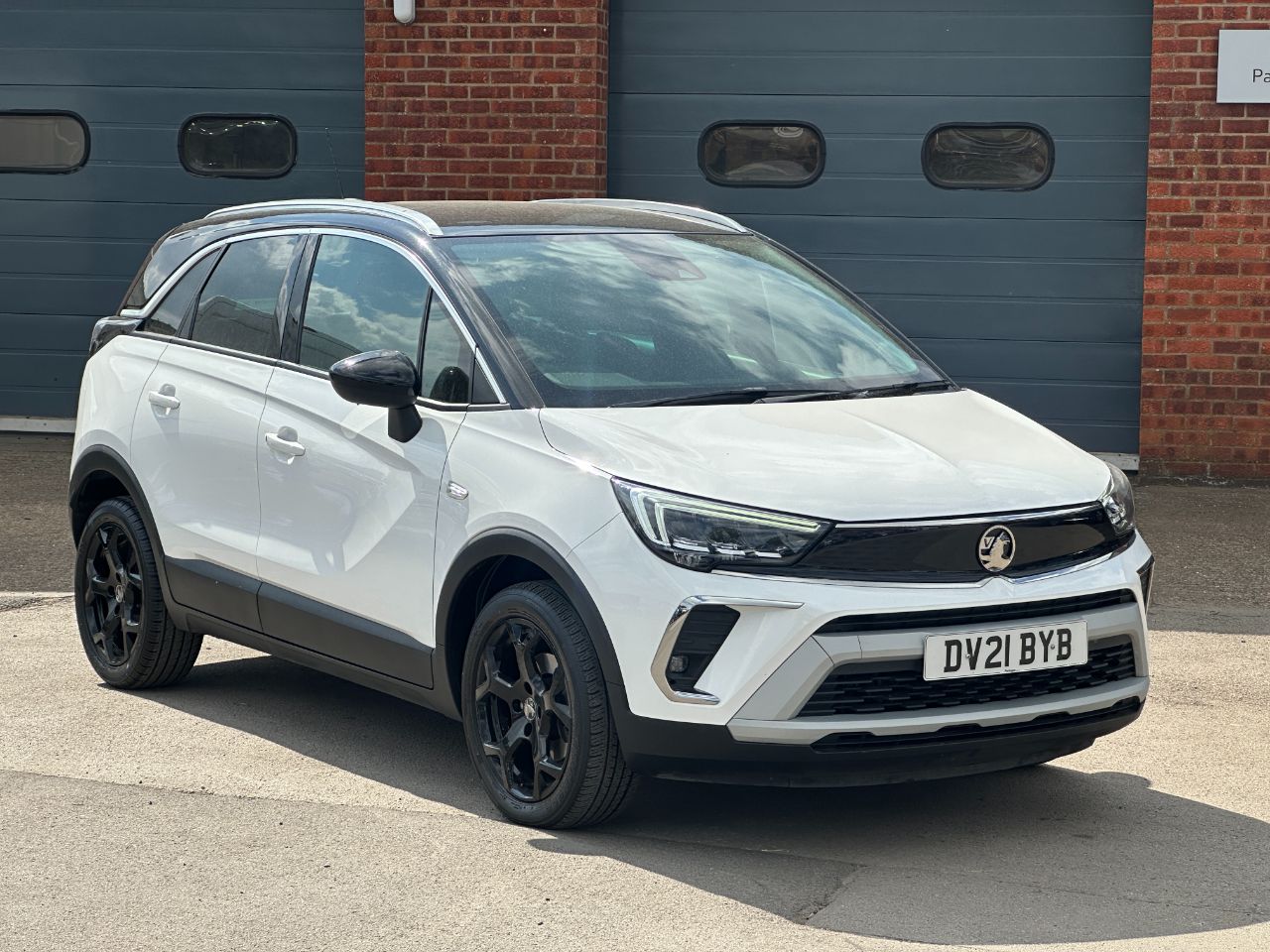 Main listing image - Vauxhall Crossland