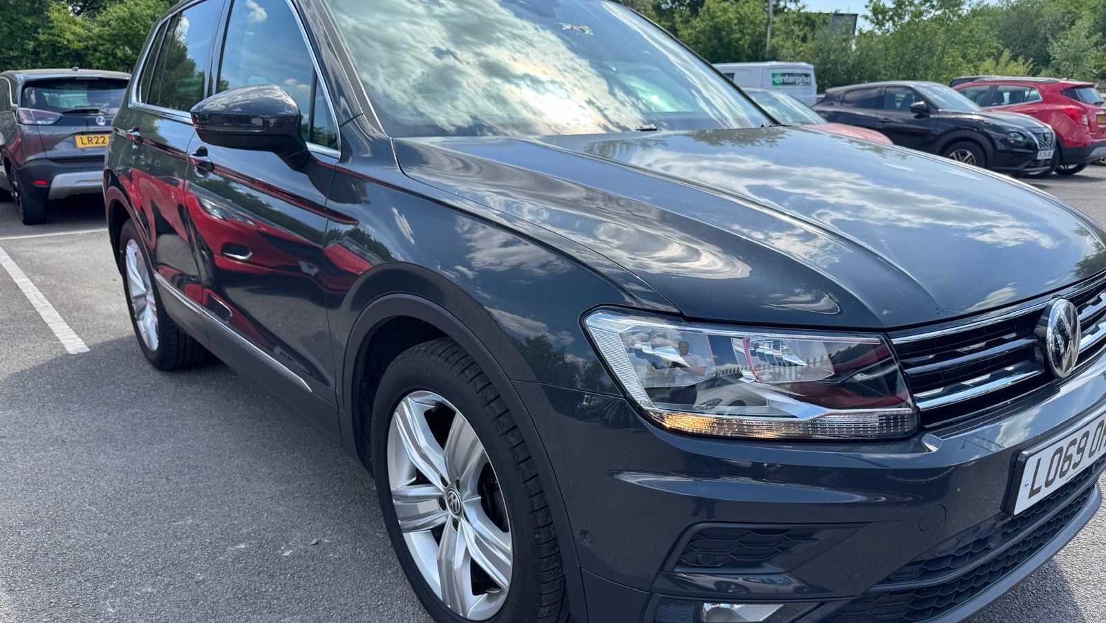 Main listing image - Volkswagen Tiguan