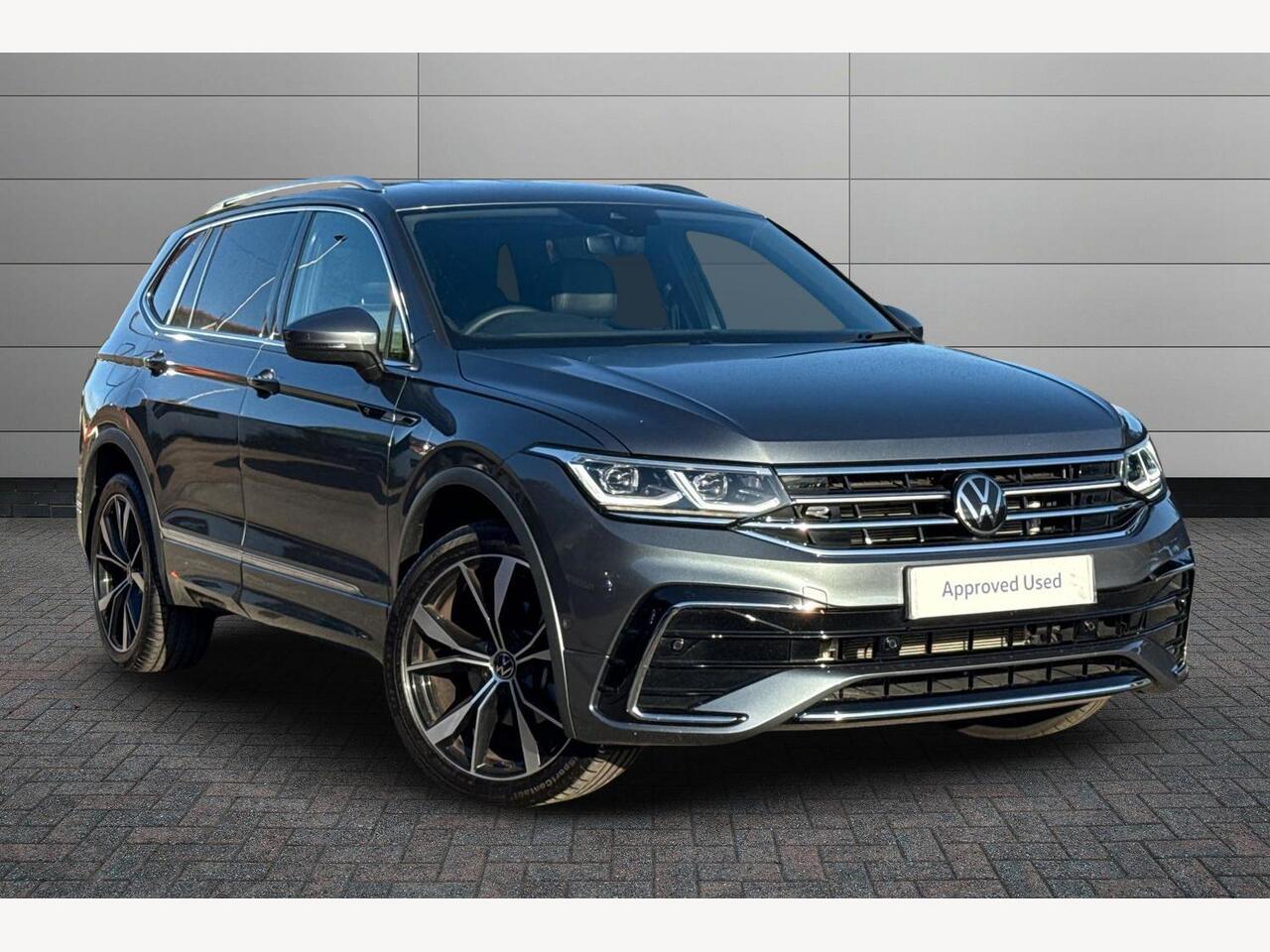 Main listing image - Volkswagen Tiguan Allspace