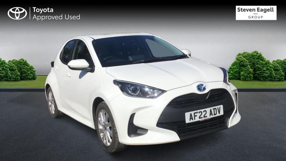 Main listing image - Toyota Yaris