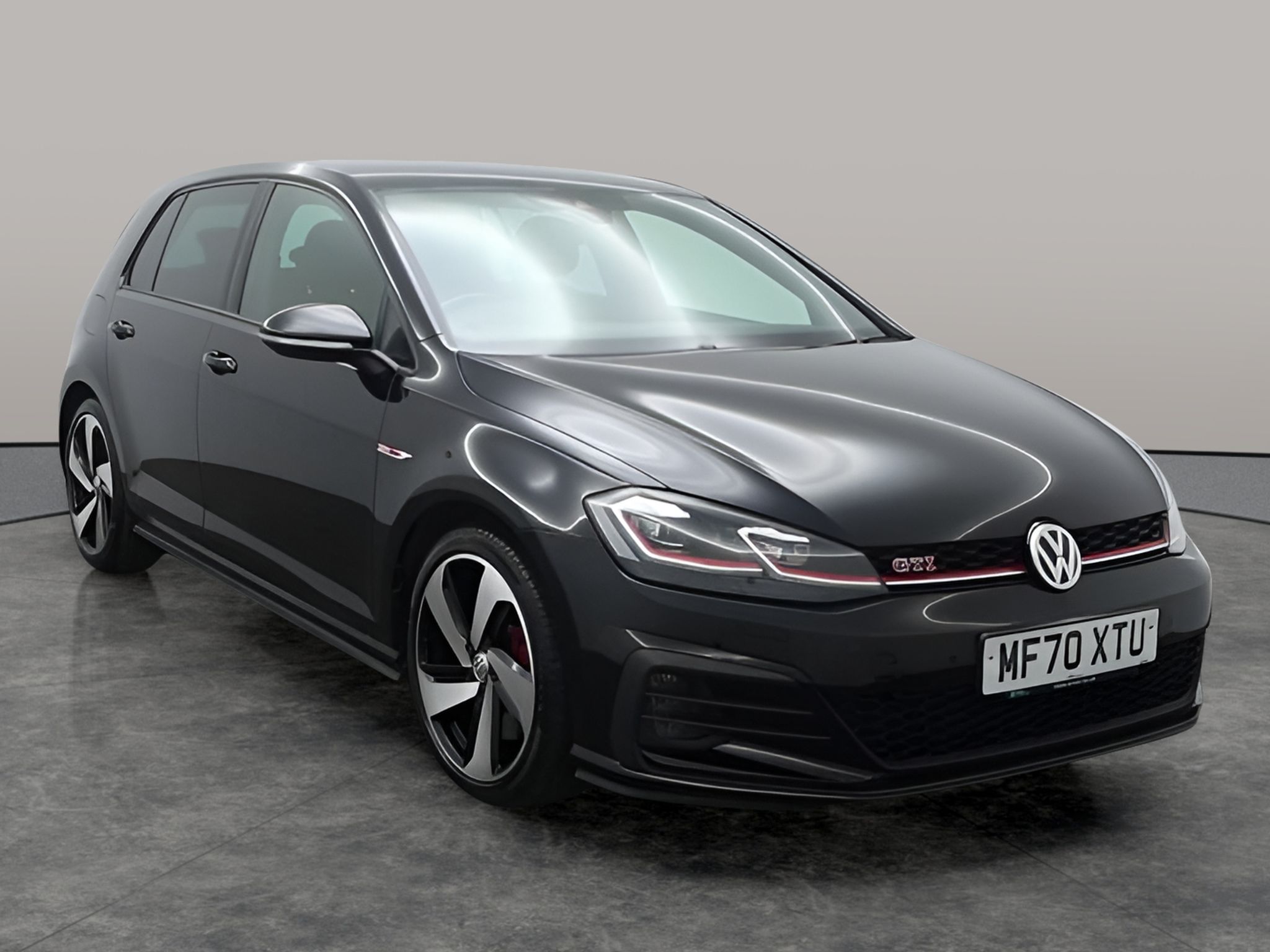 Main listing image - Volkswagen Golf GTI