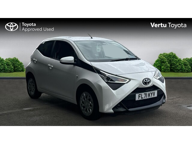 Main listing image - Toyota Aygo