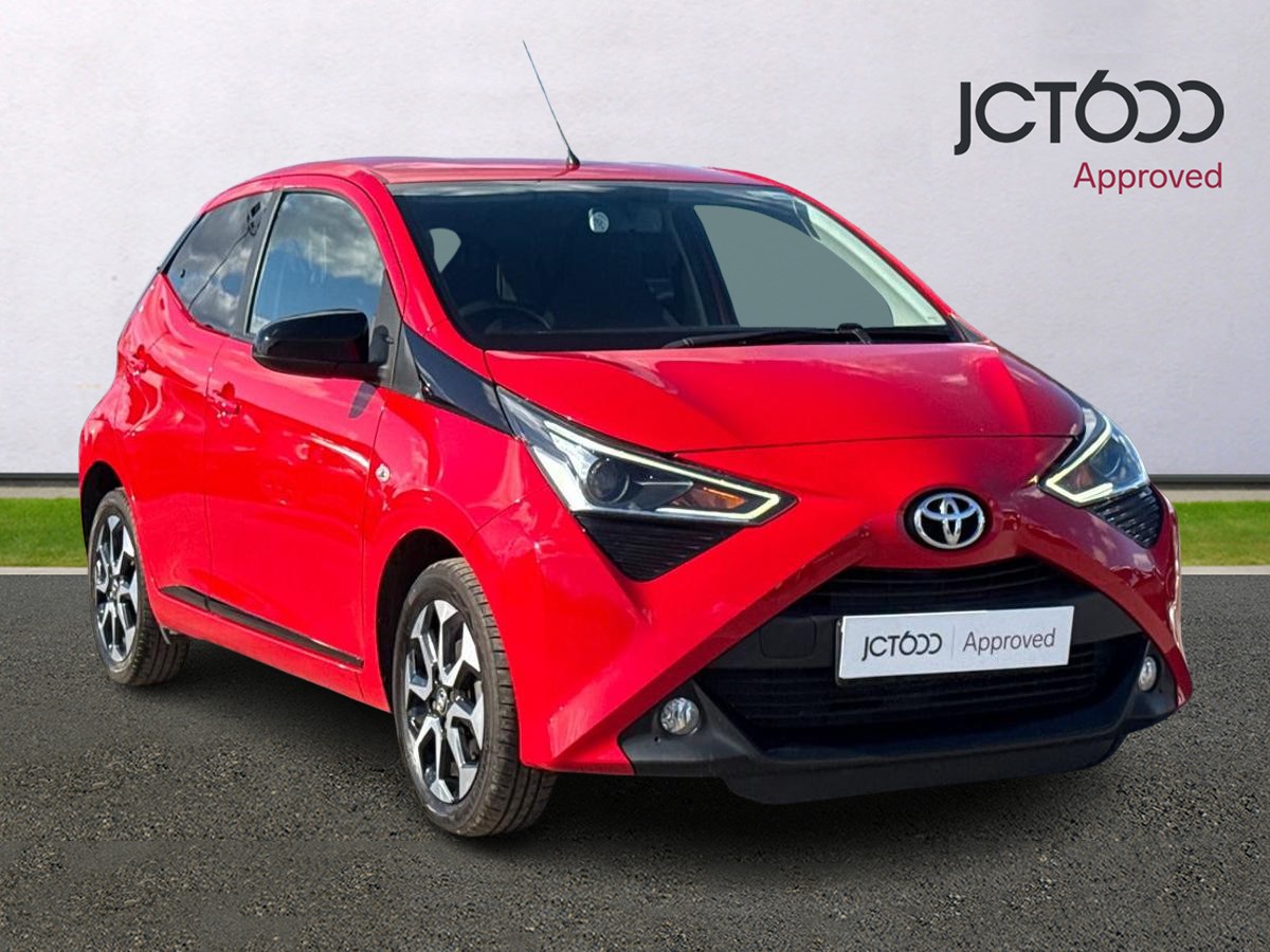 Main listing image - Toyota Aygo