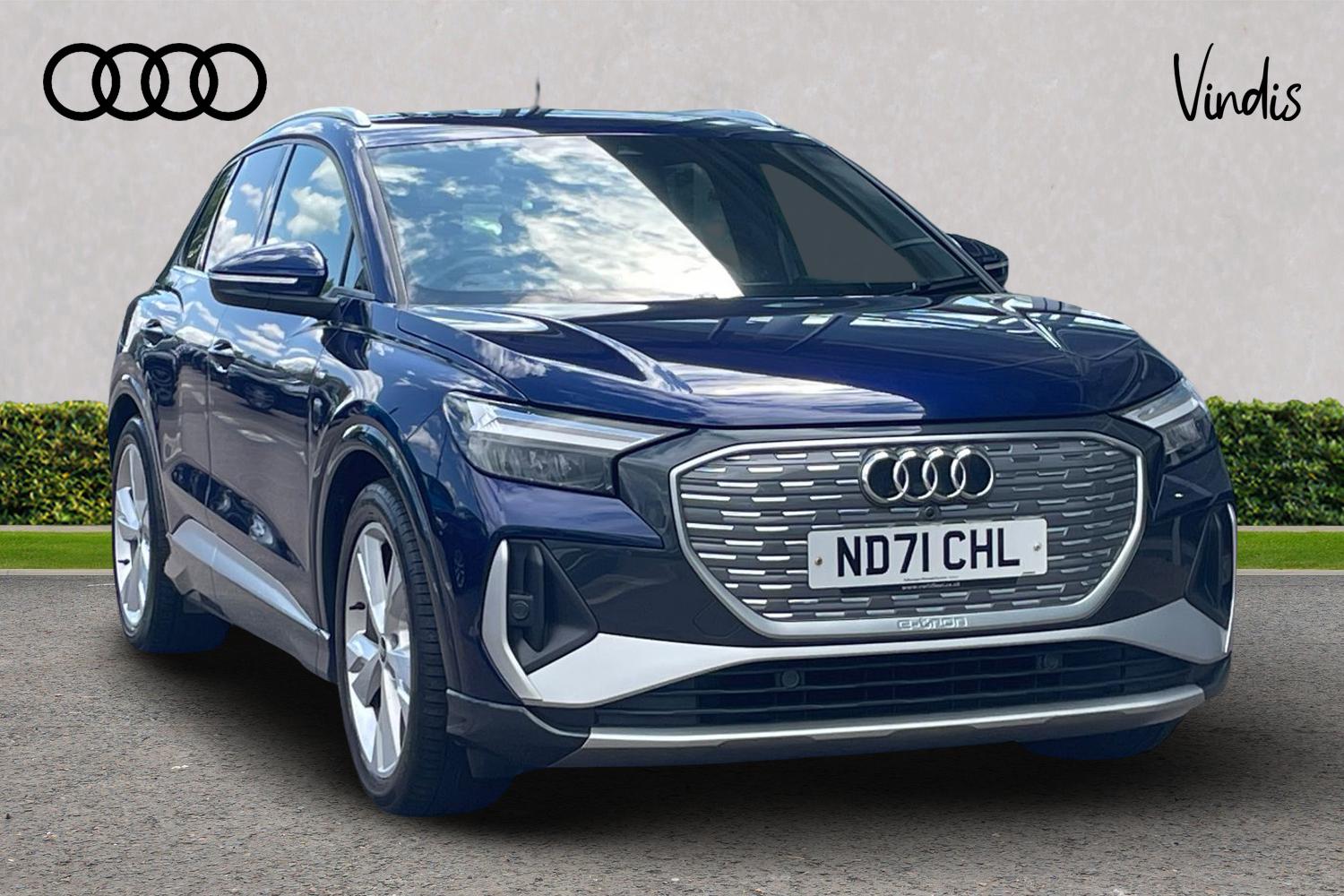 Main listing image - Audi Q4