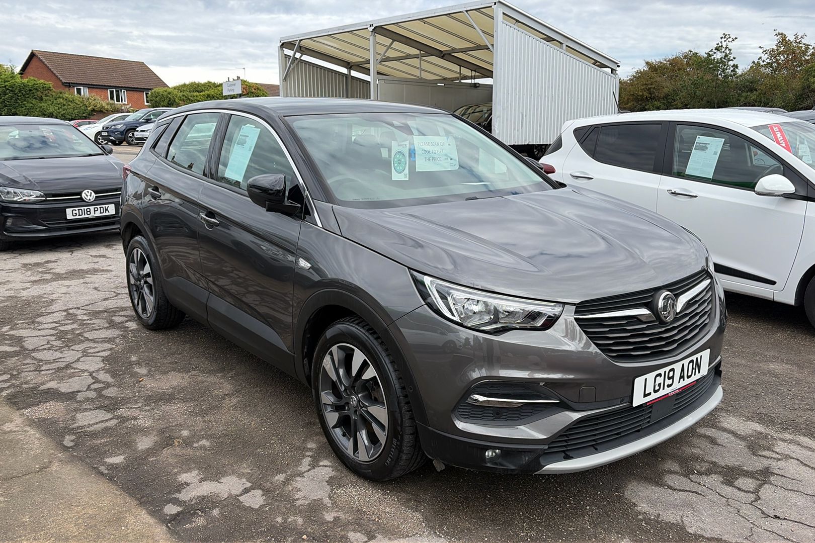 Main listing image - Vauxhall Grandland X