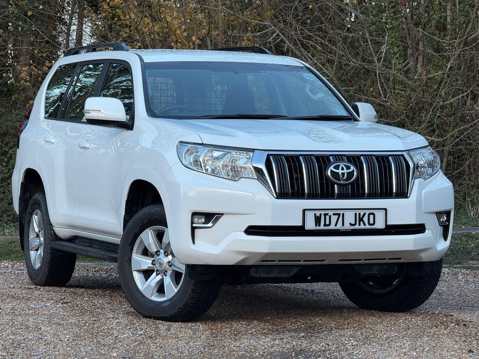 Main listing image - Toyota Land Cruiser