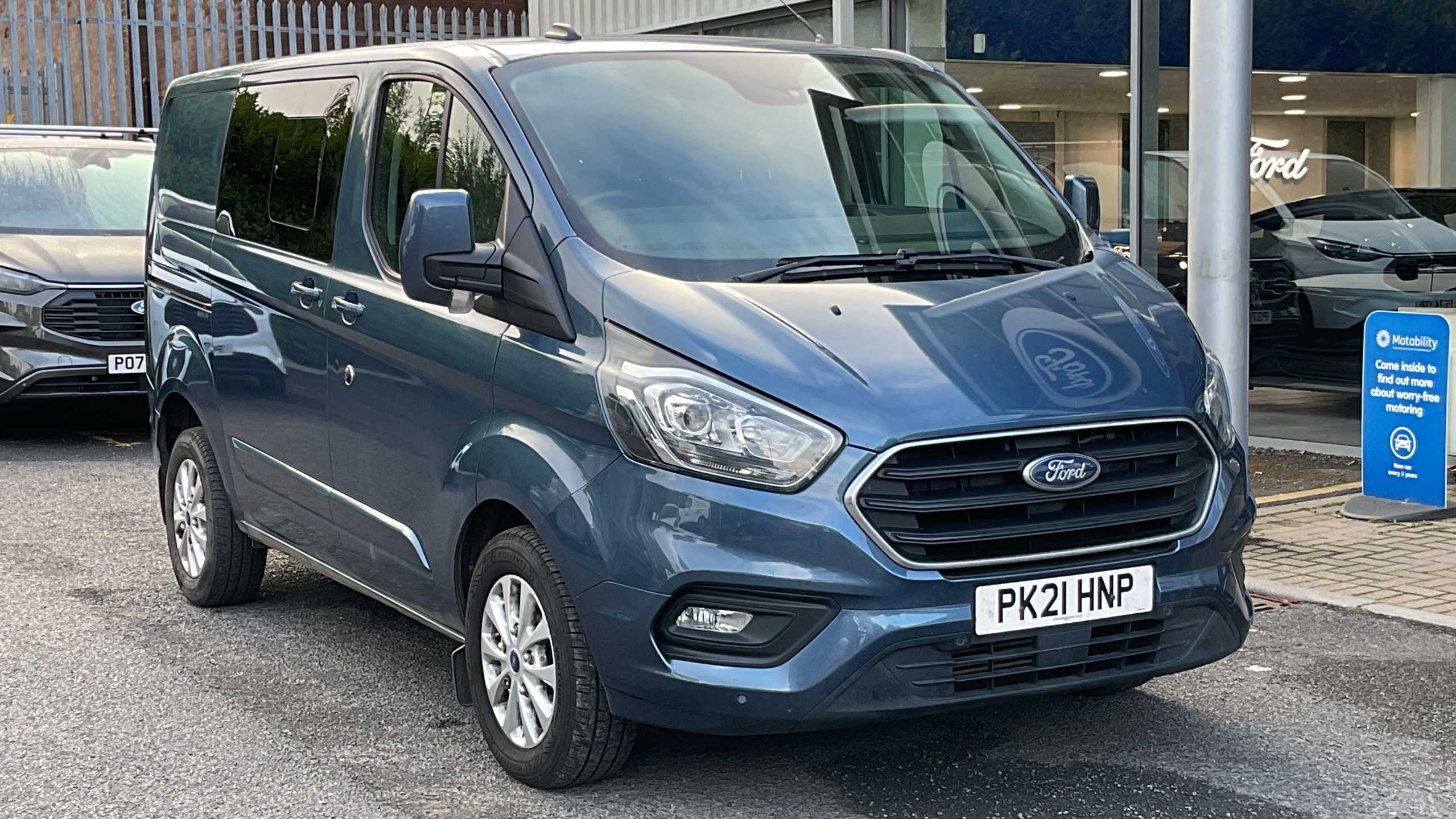 Main listing image - Ford Transit Custom