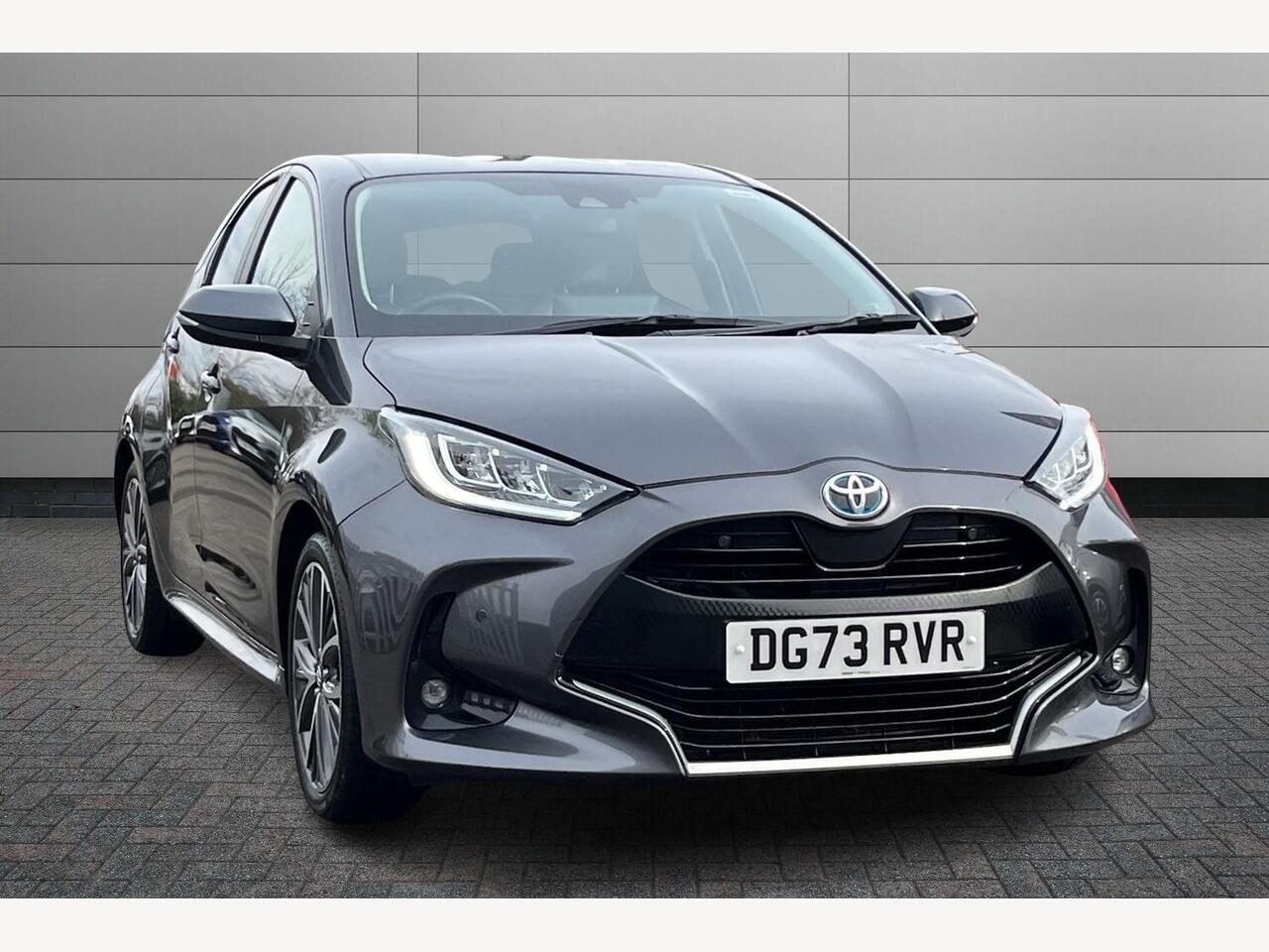 Main listing image - Toyota Yaris