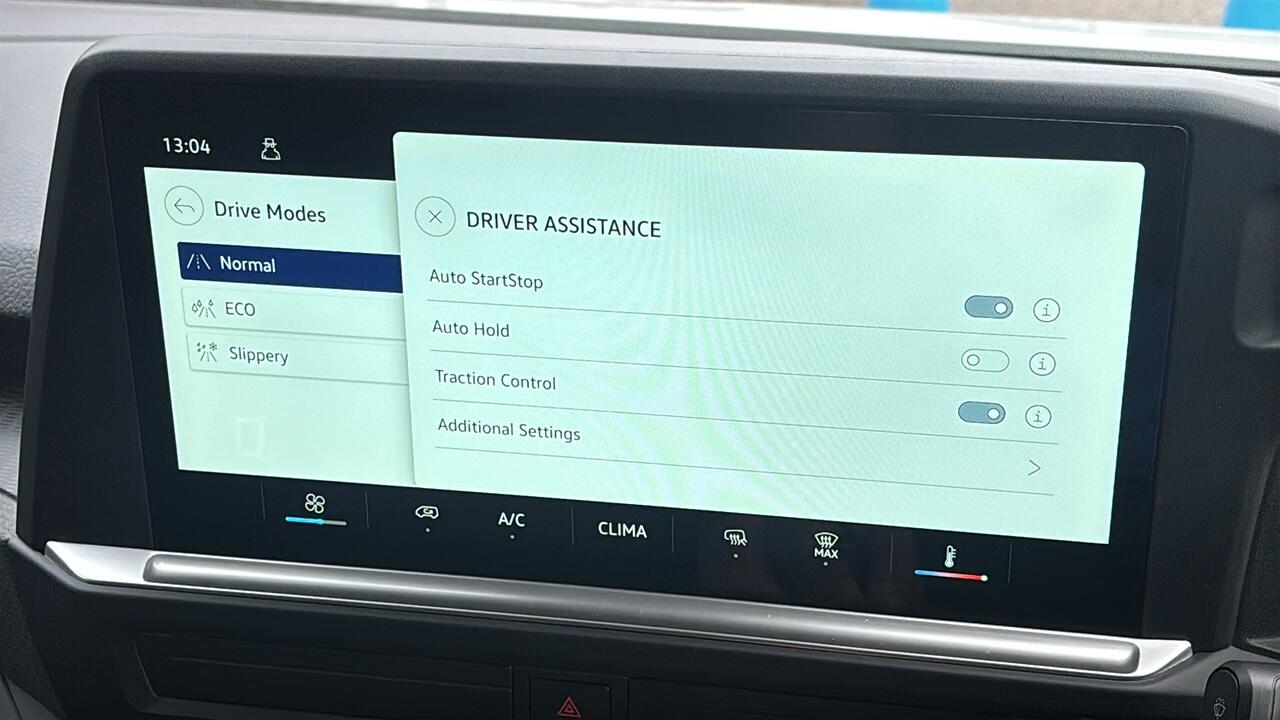 Main listing image - Volkswagen Transporter