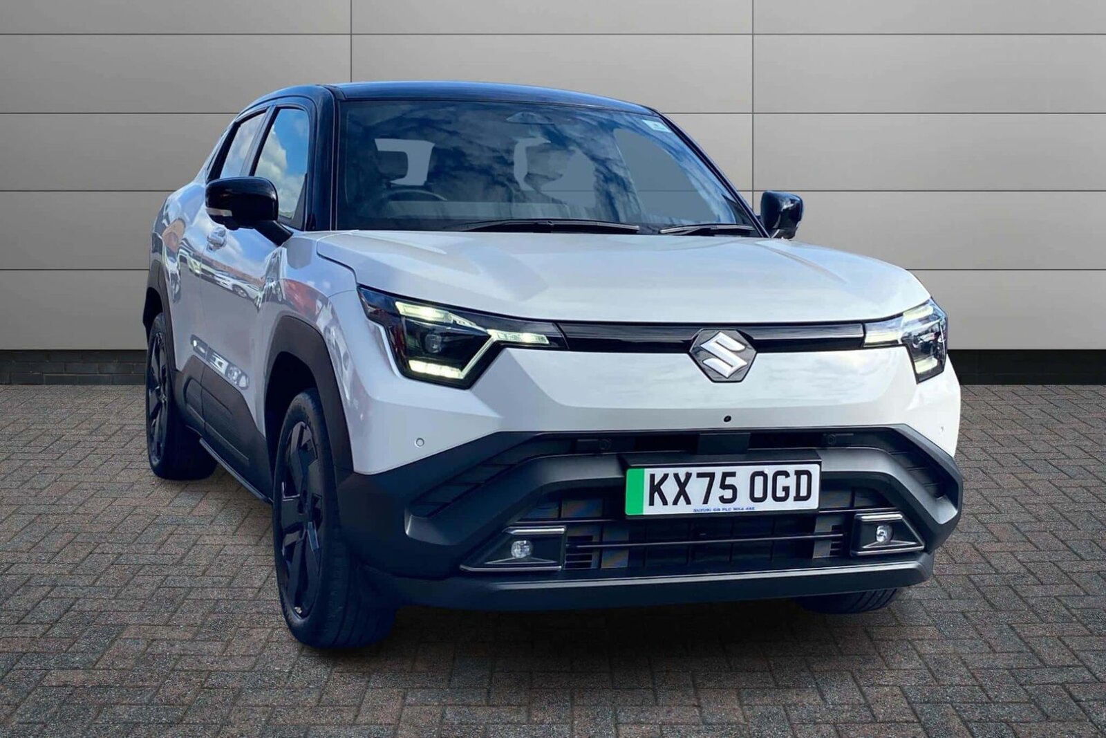 Main listing image - Suzuki E Vitara