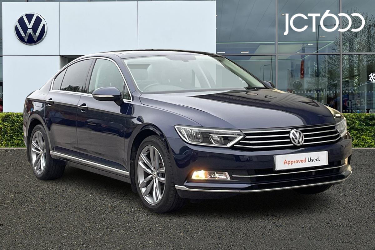 Main listing image - Volkswagen Passat