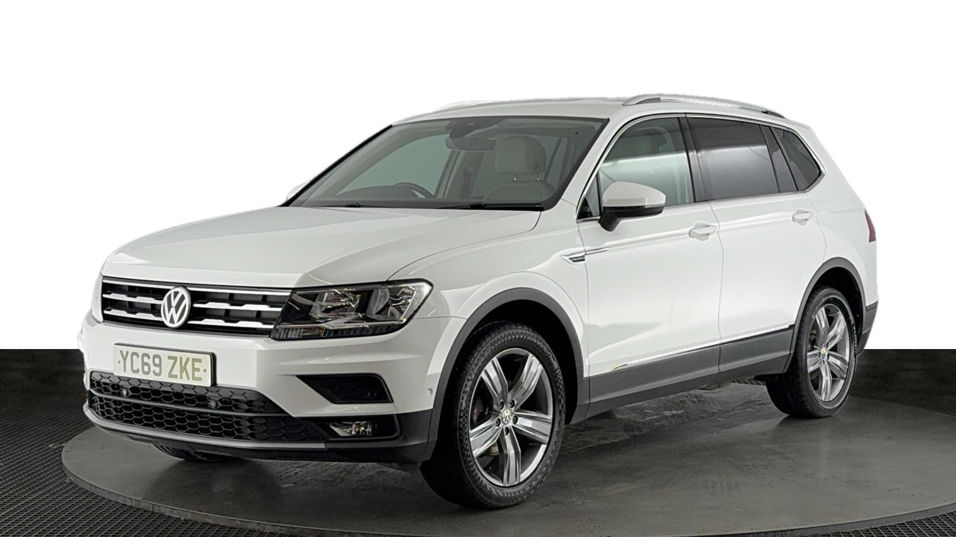 Main listing image - Volkswagen Tiguan Allspace