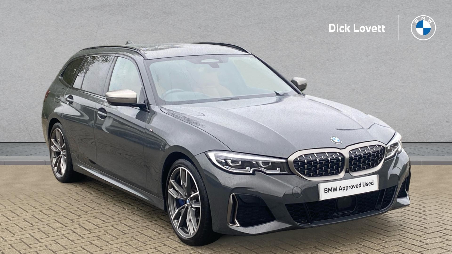 Main listing image - BMW 3 Series Touring