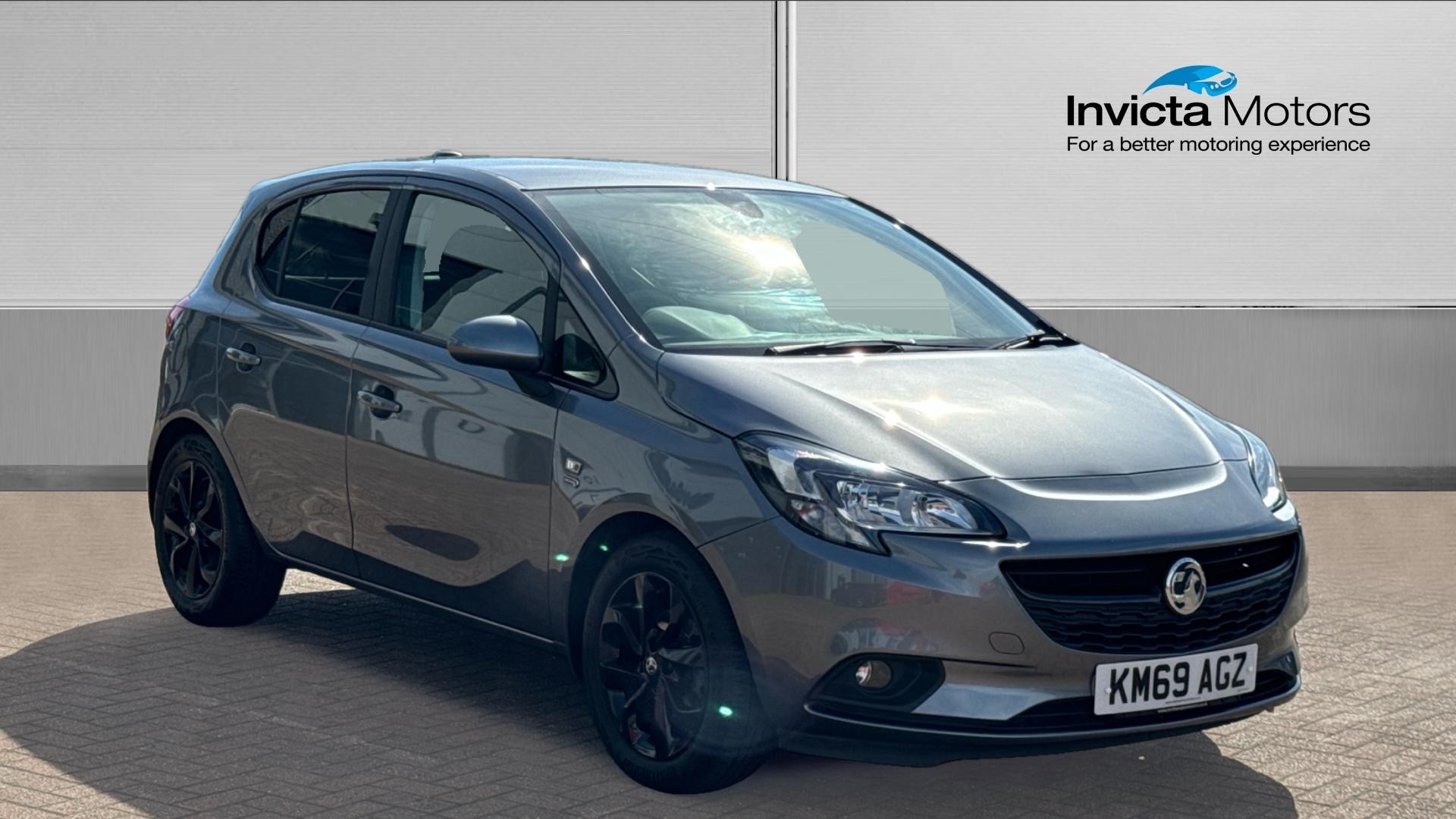 Main listing image - Vauxhall Corsa