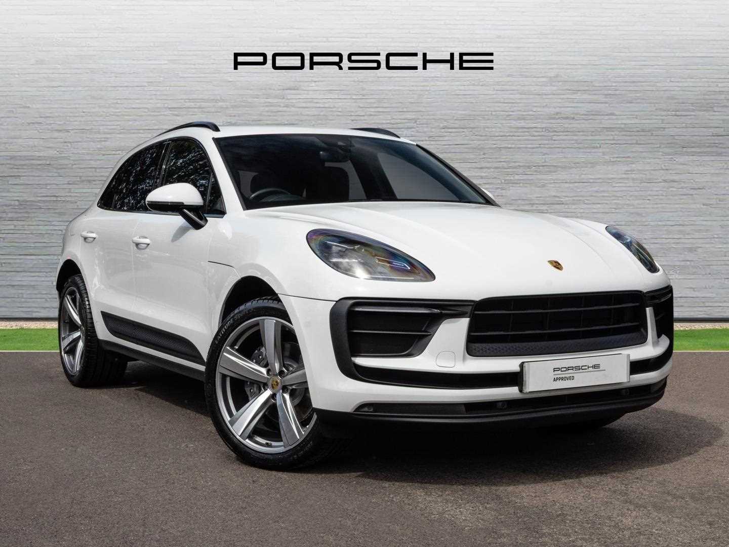 Main listing image - Porsche Macan