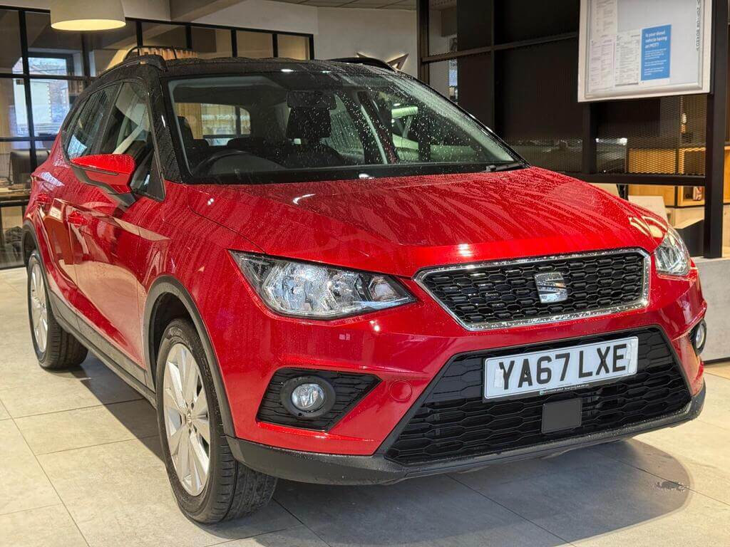 Main listing image - SEAT Arona