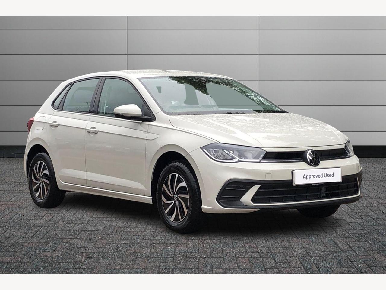 Main listing image - Volkswagen Polo