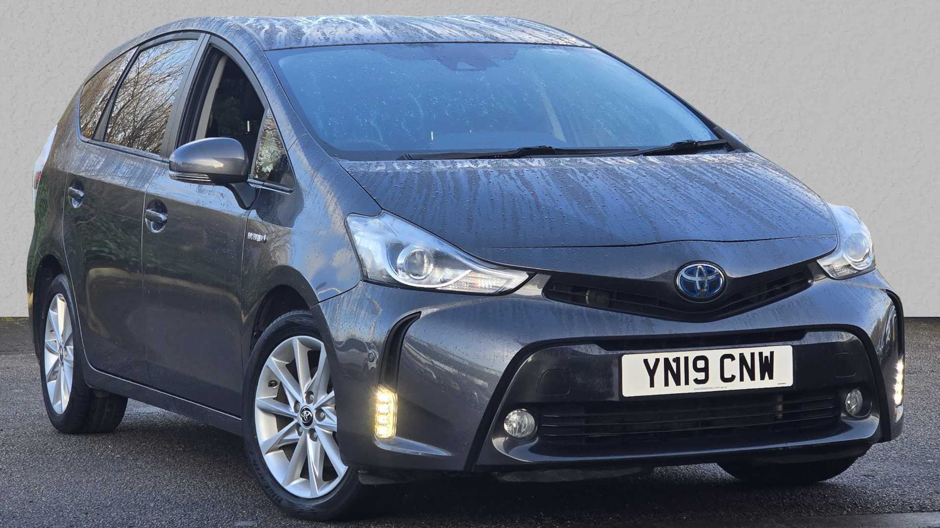 Main listing image - Toyota Prius+