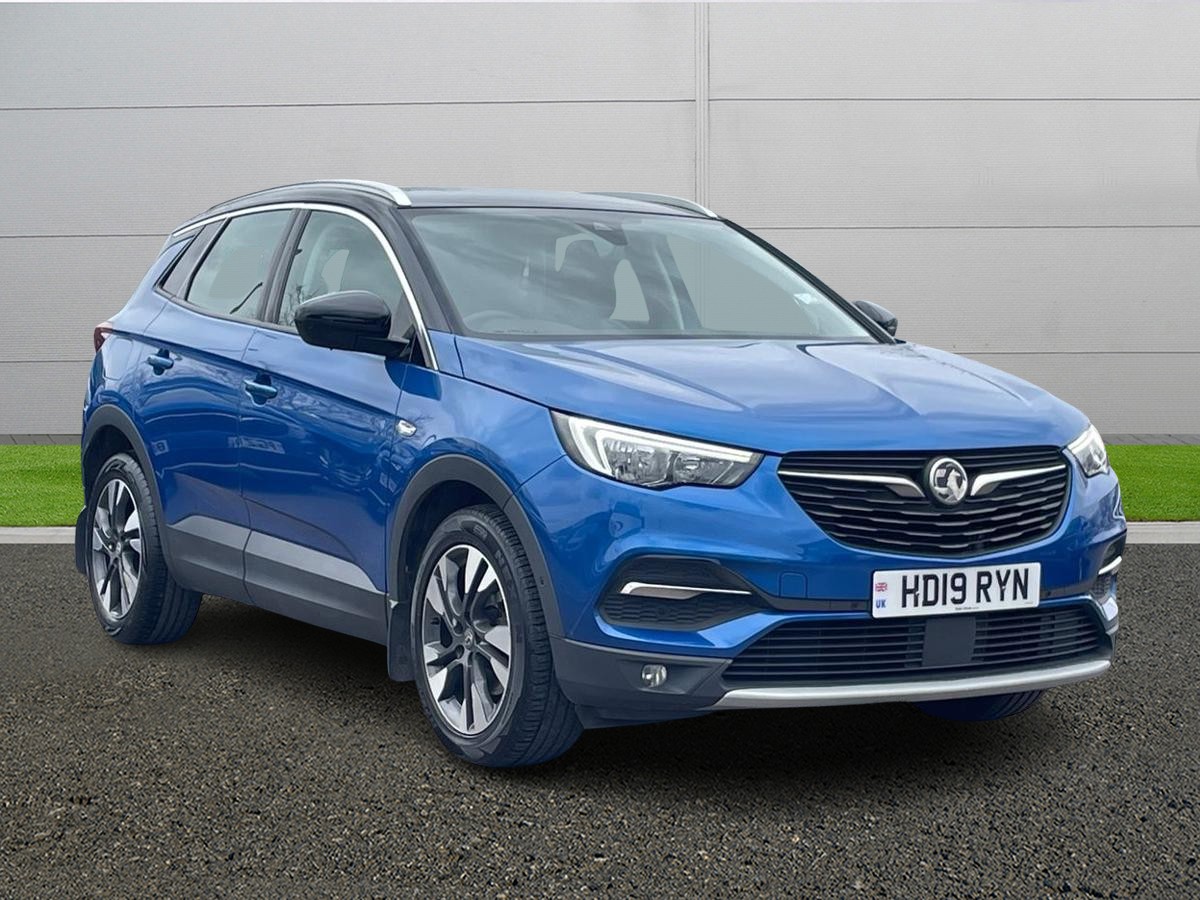 Main listing image - Vauxhall Grandland X