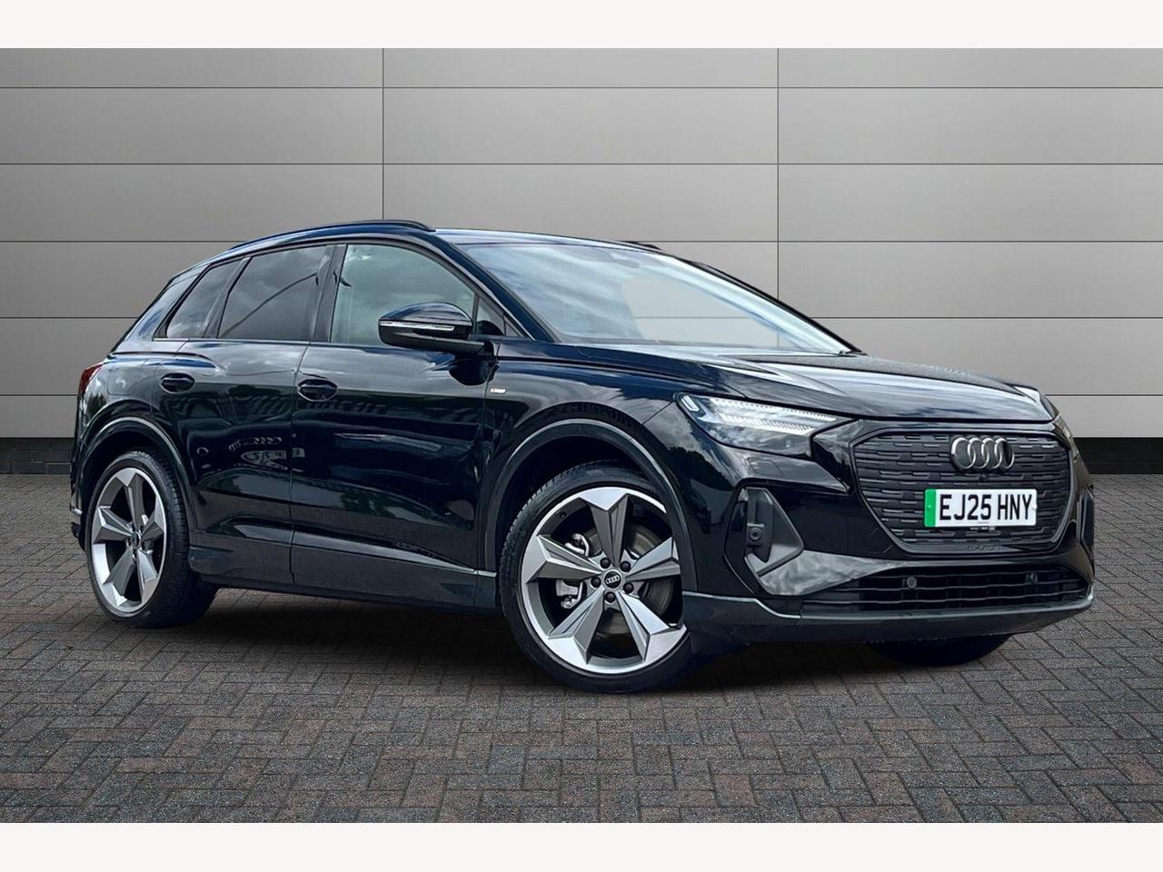 Main listing image - Audi Q4