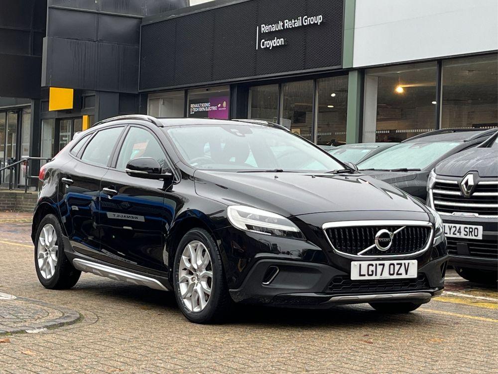 Main listing image - Volvo V40 Cross Country