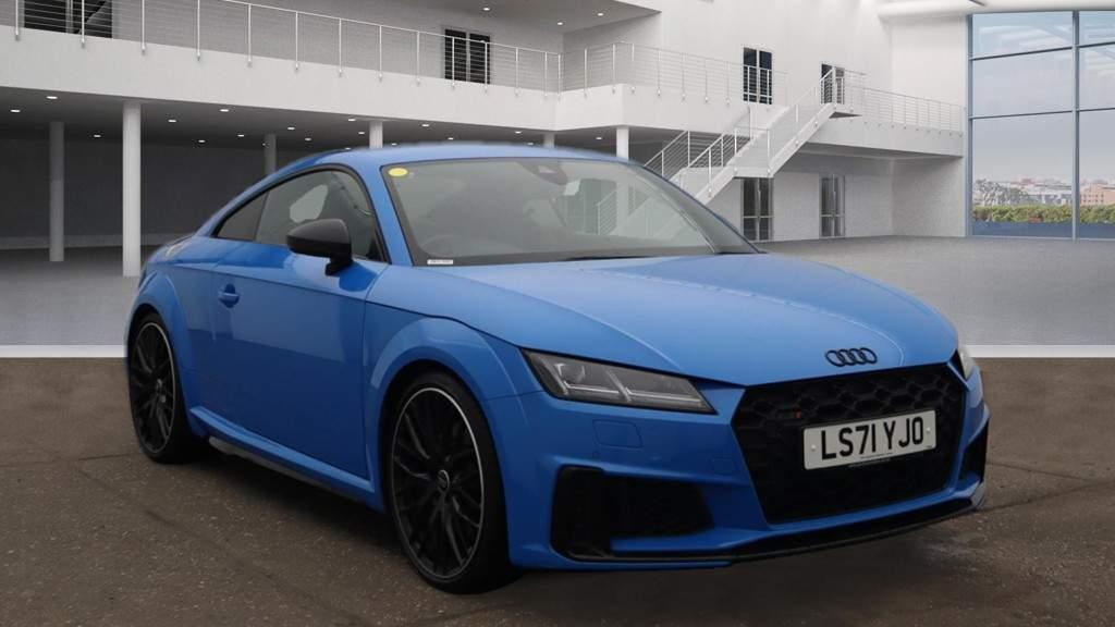 Main listing image - Audi TT S