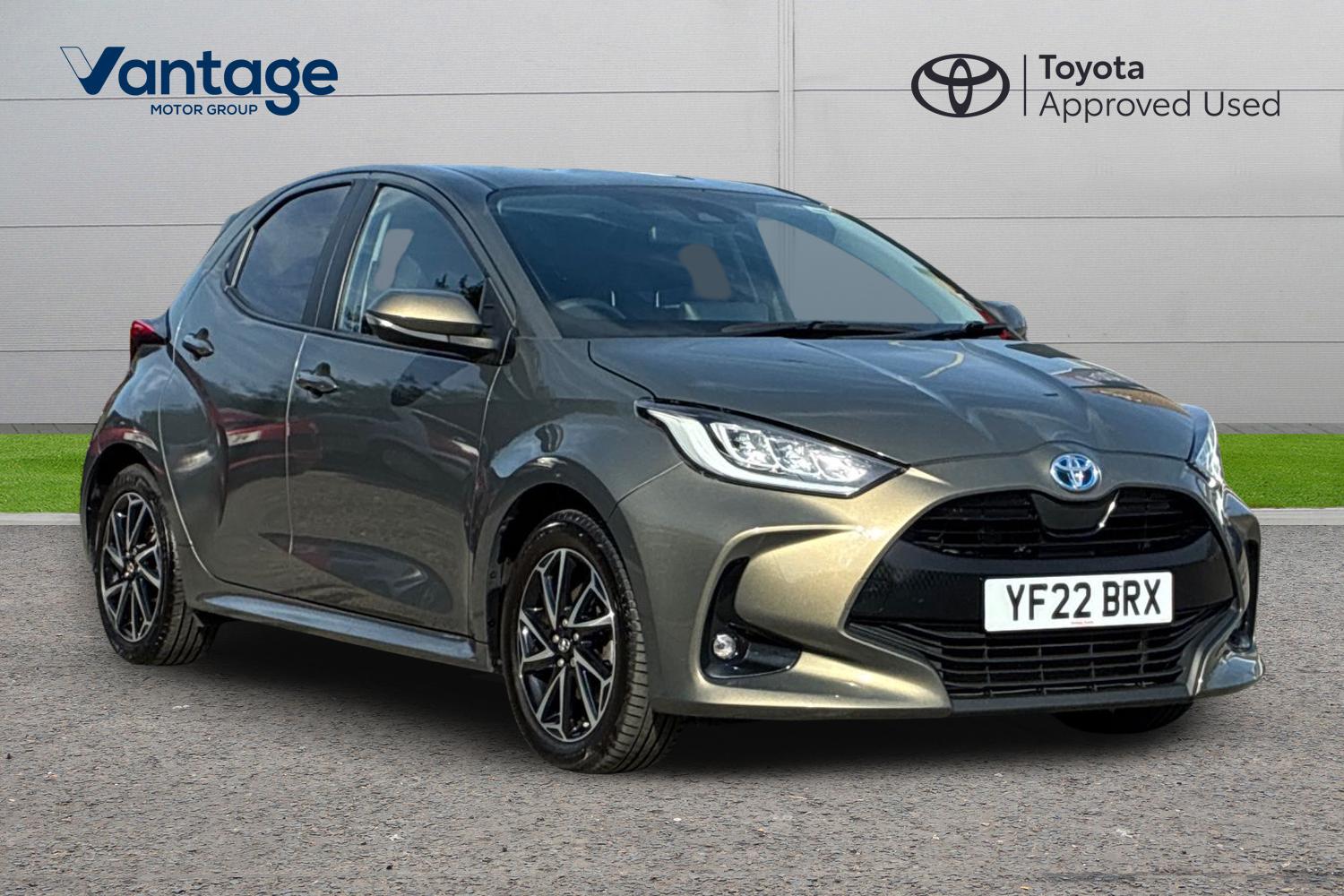 Main listing image - Toyota Yaris