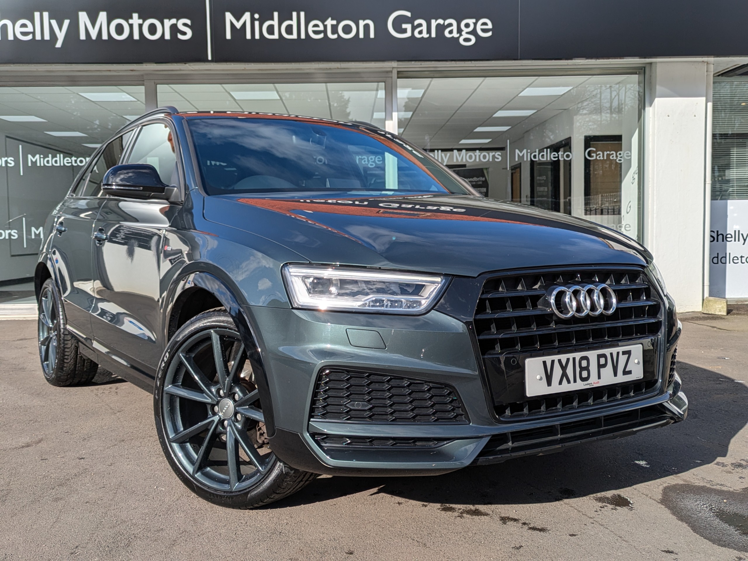 Main listing image - Audi Q3