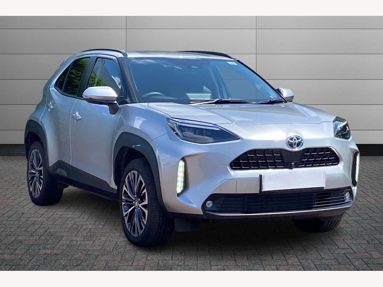 Main listing image - Toyota Yaris Cross