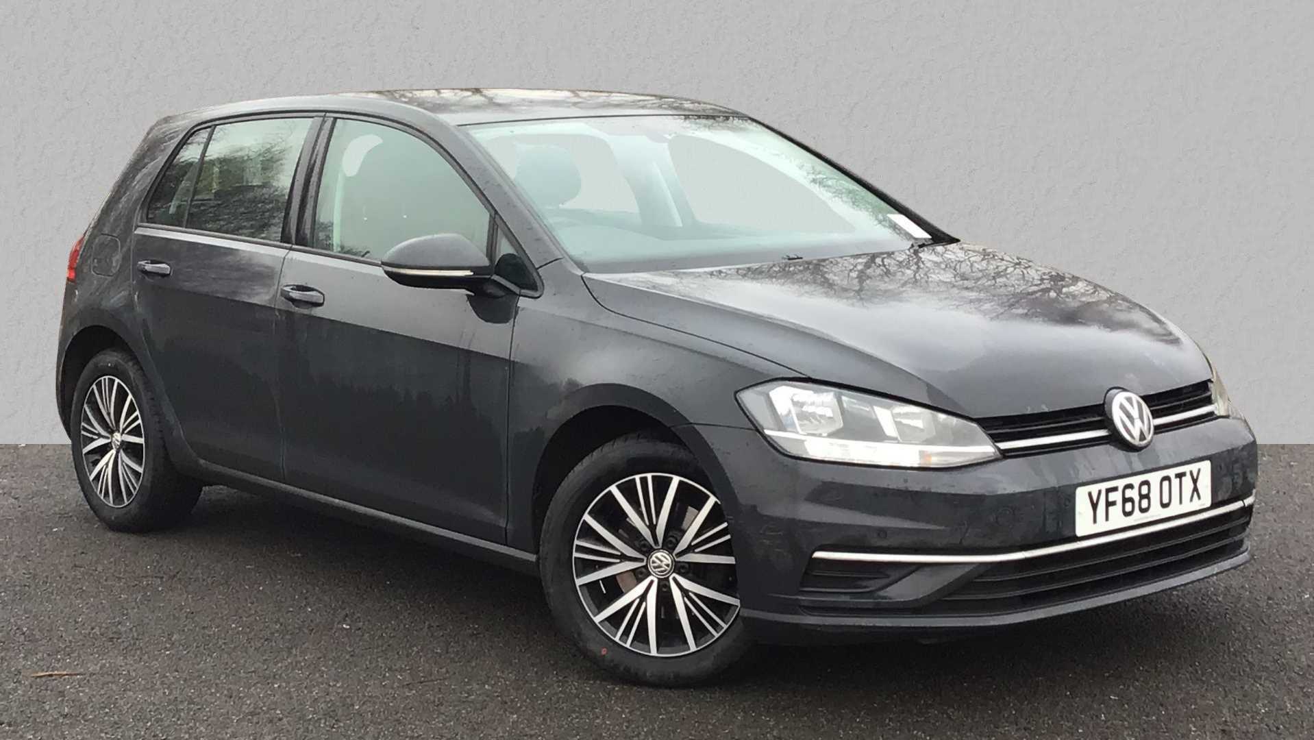 Main listing image - Volkswagen Golf