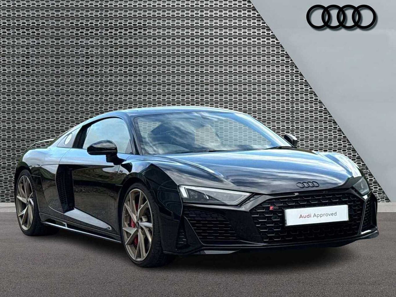Main listing image - Audi R8