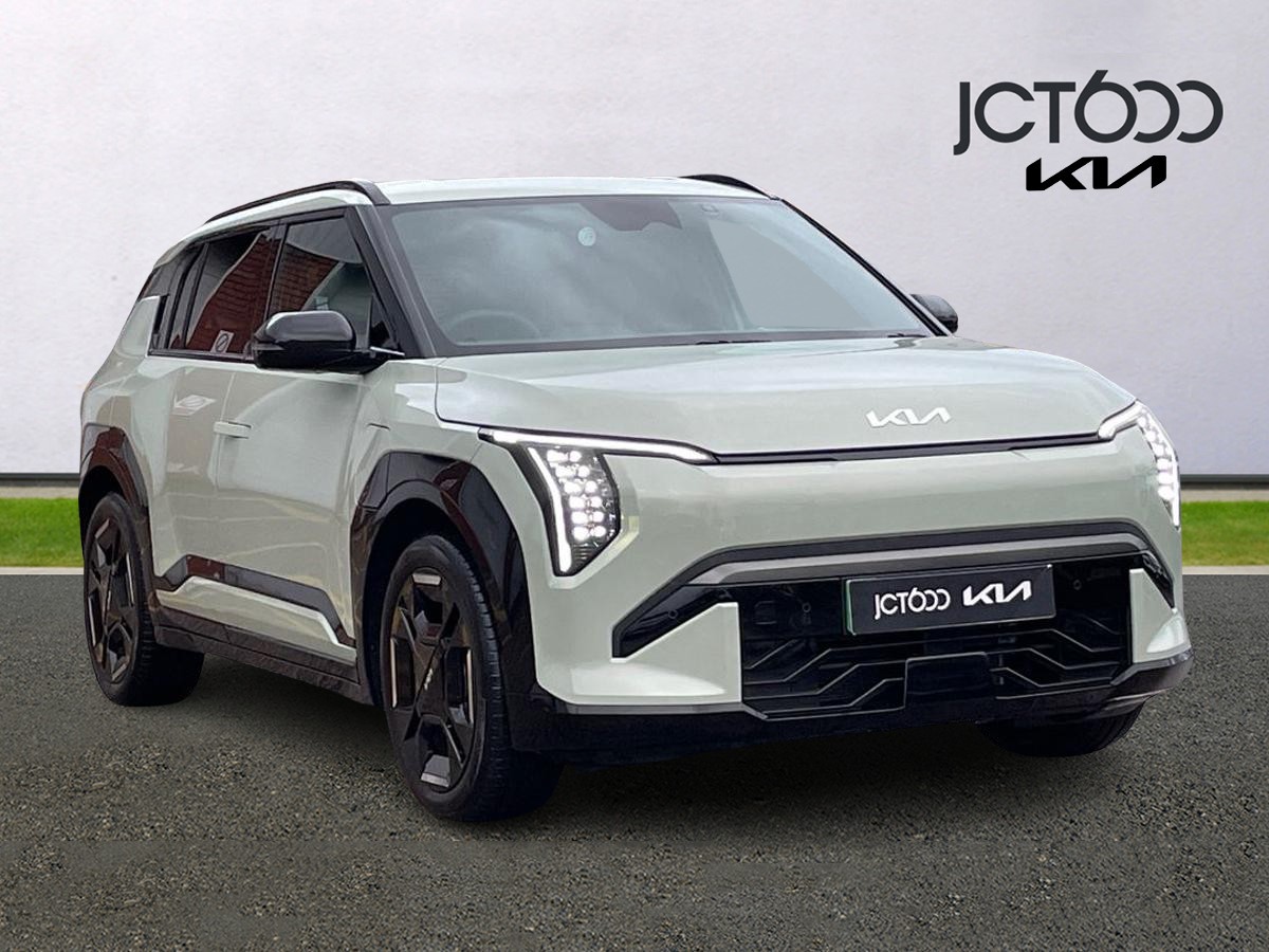 Main listing image - Kia EV3