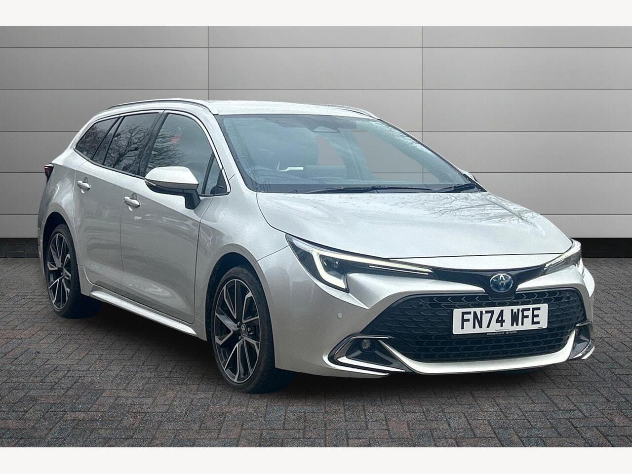 Main listing image - Toyota Corolla Touring Sport